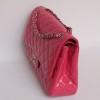 sac Jumbo CHANEL en cuir verni rose