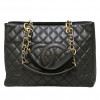 Cabas CHANEL cuir caviar noir