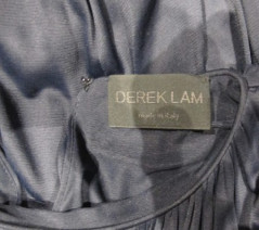 Robe DEREK LAM