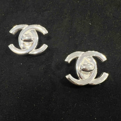 Clips turnlock CHANEL argent Vintage