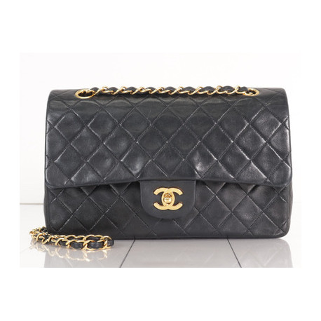 Timeless CHANEL vintage 