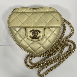 Mini sac coeur CHANEL doré