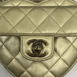 Mini sac coeur CHANEL doré