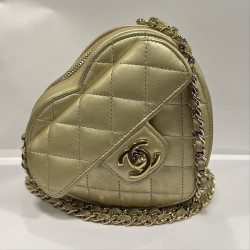 Mini sac coeur CHANEL doré