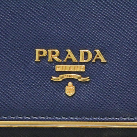 Sac pochette PRADA cuir Saffiano bleu