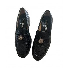 Moccassins T 37C  CHANEL cuir matelassé marron