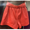 Short T38 CHANEL cuir rouge ceinture broche 