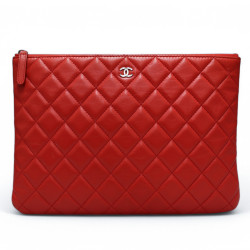 Pochette HERMES matelssée rouge