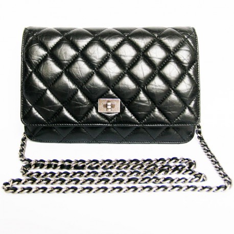 mini sac CHANEL matelassé noir