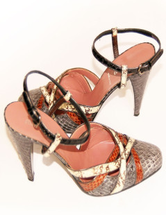 Escarpins en python MIU MIU Taille 38,5