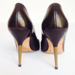 Escarpins en cuir noir MANOLO BLAHNIK T38