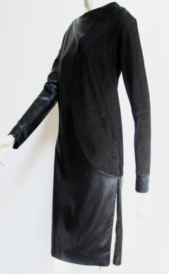 Robe EMMANUEL UNGARO en cuir noir