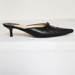 Mules  CHANEL T 39.5 noires