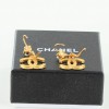 clous d'oreille CHANEL double C