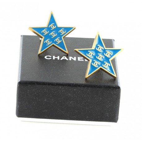 clips CHANEL , étoiles bleues