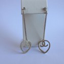 Clous pendants CC CHANEL