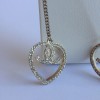 Clous pendants CC CHANEL