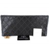 SSac pochette CHANEL matelassé noir