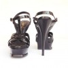 YVES SAINT LAURENT "Tribute" T 36.5 varnished leather sandals