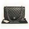 Sac maxi jumbo CHANEL veau grainé noir