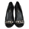 Escarpins CHANEL en python T 40,5