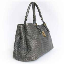 Sac BOTTEGA VENETA cuir tressé gris