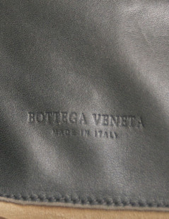 Sac BOTTEGA VENETA cuir tressé gris