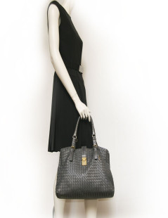 Sac BOTTEGA VENETA cuir tressé gris