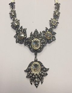 Collier LANVIN 