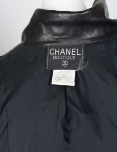 Manteau CHANEL en cuir vintage T40