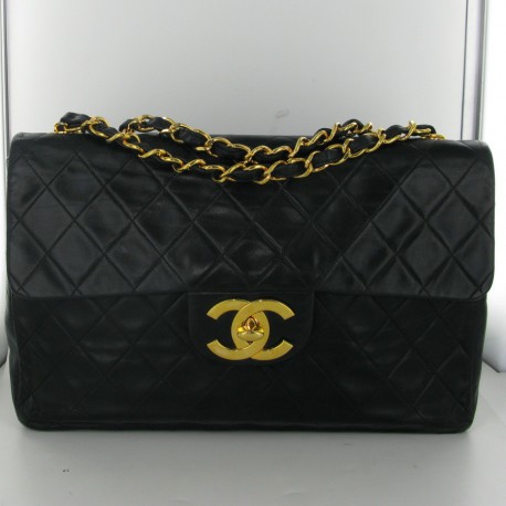 Maxi Jumbo black CHANEL