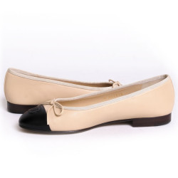 Ballerines CHANEL T 36/5 bicolores beige et noir