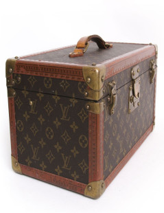 Vanity LOUIS VUITTON Beauty case monogram