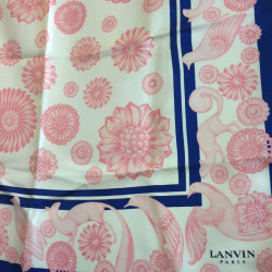 Foulard LANVIN en soie