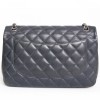 Sac jumbo CHANEL cuir caviar bicolore bleu et gris foncé