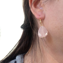 Clous d'oreille Marguerite de Valois en quartz rose