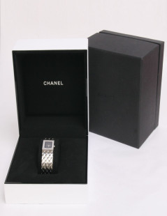 Montre CHANEL en acier 