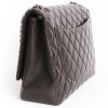 Sac jumbo CHANEL cuir caviar marron 