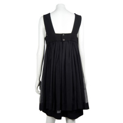 Robe t40 CHANEL sans manche en mousseline noire