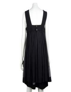 Robe  CHANEL sans manche en mousseline noire  T 40