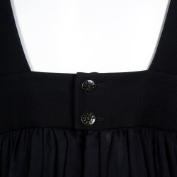 Robe t40 CHANEL sans manche en mousseline noire