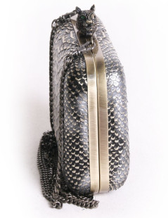 Album HOUSE OF HARLOW 1960 way snake leather black silver and gold