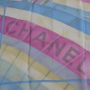 Foulard CHANEL en soie, tons pastels