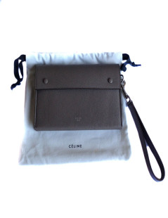 Cover CÉLINE grained leather taupe