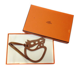 "petit H" cheval HERMES en cuir