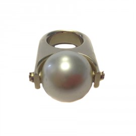 Ring pale golden CHANEL with Pearly bead T53