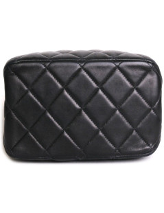 ac seau CHANEL cuir d'agneau matelassé noir