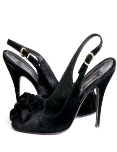 GIAMBATTISTA VALLI t38.5 silk velvet black heels