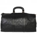 Sac weekender CHANEL en cuir matelassé noir