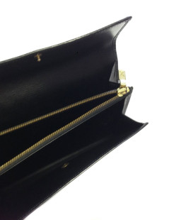 LOUIS VUITTON epi leather long portfolio